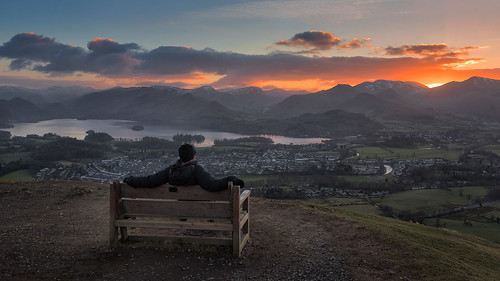 landscape sunset lakes latrigg keswick derwentwater bench viewpoint dusk colourfulsunset clouds lake town sunlight sun yellow red light gold lone loneperson nikond750 peterowbottom cumbria outdoors geotagged mountains hills fells sky relaxation beautiful dramatic catbells causeypike water hill cold winter uklandscape england