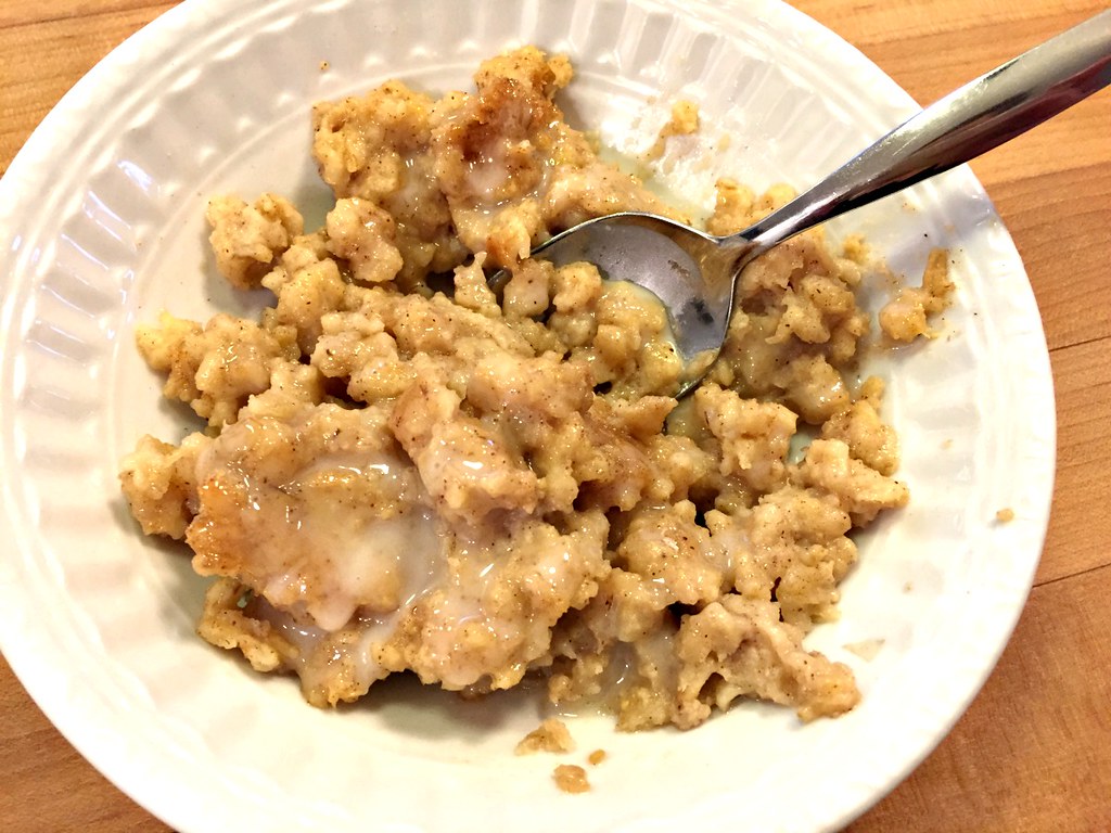 whole grain oatmeal with toppings