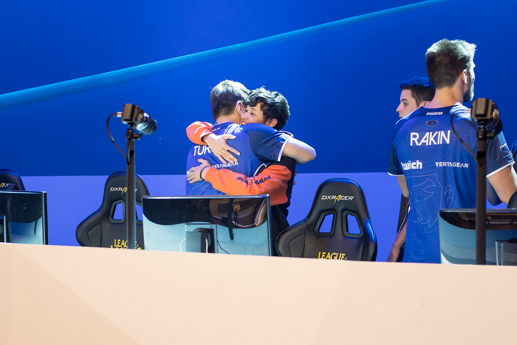 CBLoL 2018 - Primeira Etapa - Semana 1 - Dia 1