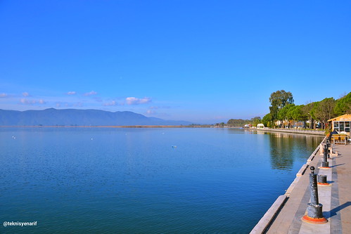köyceğiz göl reflection lake city