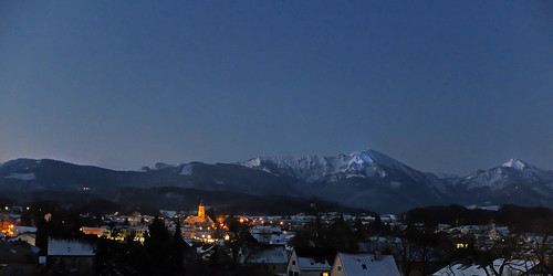 bavaria traunstein clinic landscape earlymorning mountains thelastnightlighting sky firstmorninglight
