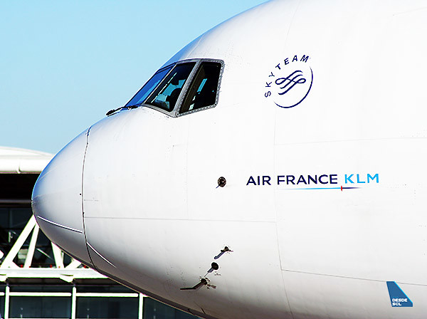 Air France-KLM close up B777 (RD)