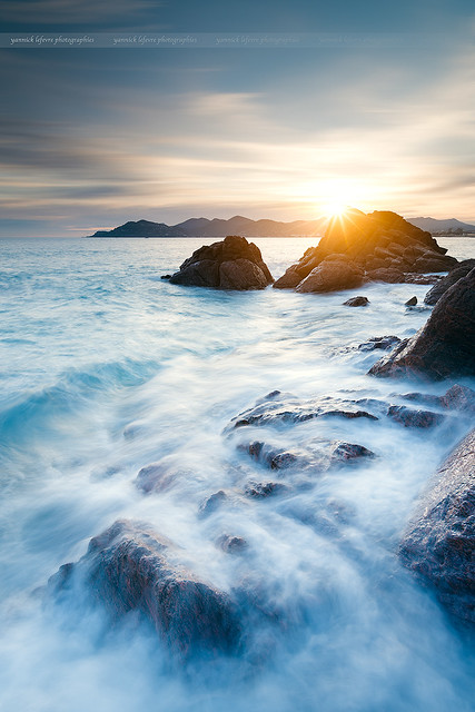 Sunset sur l'Esterel depuis Cannes.