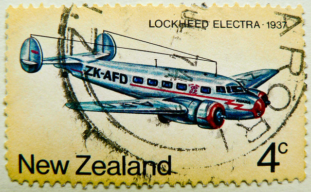 great stamp New Zealand 4c (Lockheed Electra 1937; plane avião, 航空機, airplane, uçak, 飞机, fly, lentokone, الطائرات, flygplan, 항공기, samolot, aeroplane, самолёт, aircraft, avion, aeroplano, aereo, αεροσκάφος, lėktuvas) 邮票 新西兰 selyo Niyusiland 切手 ニュージーランド 4c