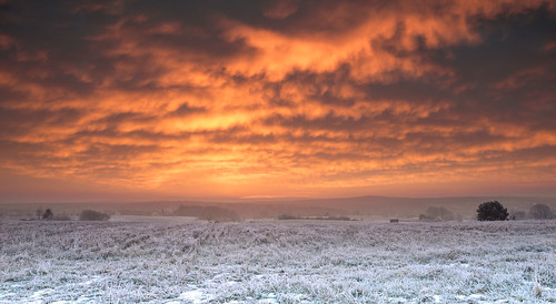 sunrise sonnenaufgang sky himmel ice eis cold kalt sony a77ii iso50 17mm morgen morning field feld hemhofen