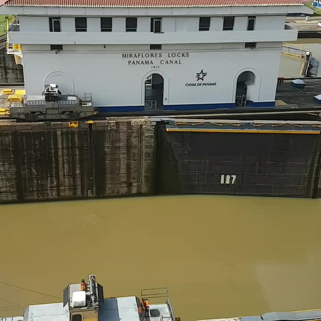 STI Topaz passing through the Panama Canal
