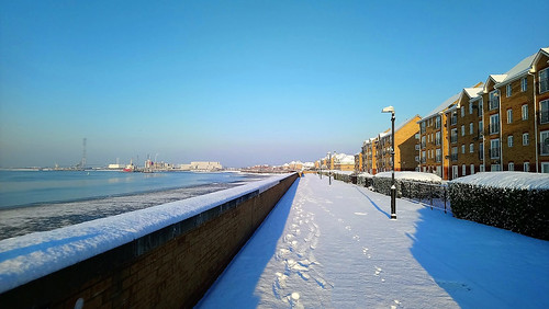 grays winter panorama essex uk great britain snow river thames tamise paysage littoral rivage landscape london londres claude22 claudelacourarie england
