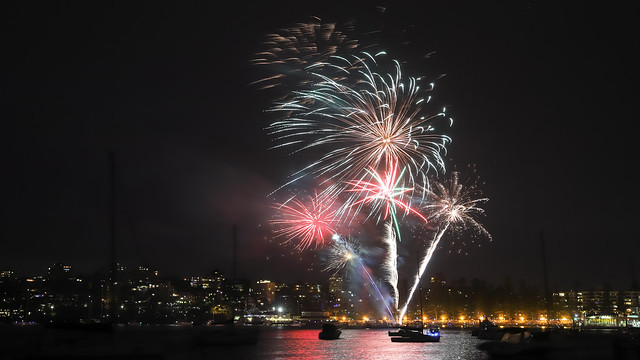 Manly New Year's Eve Fireworks 2017 (1)