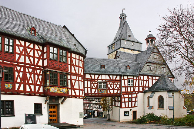 Bad Camberg, Amtshof mit Obertorturm