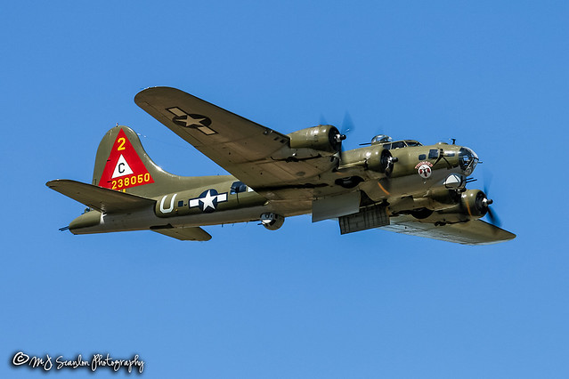 N900RW USAAF | Lockheed/Vega B-17G Fortress | Columbus Air Force Base