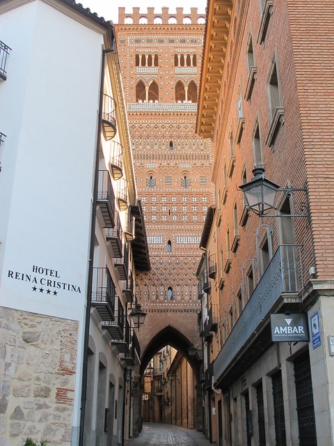 Teruel. Torre de la Iglesia del Salvador