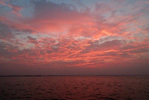 kerala lakevembanad india asia asie keralabackwaters southindia lake sunset sundown eveninglight gloaming dusk nightfall backwaters