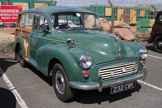 232 CWK 1964 Morris Minor 1000