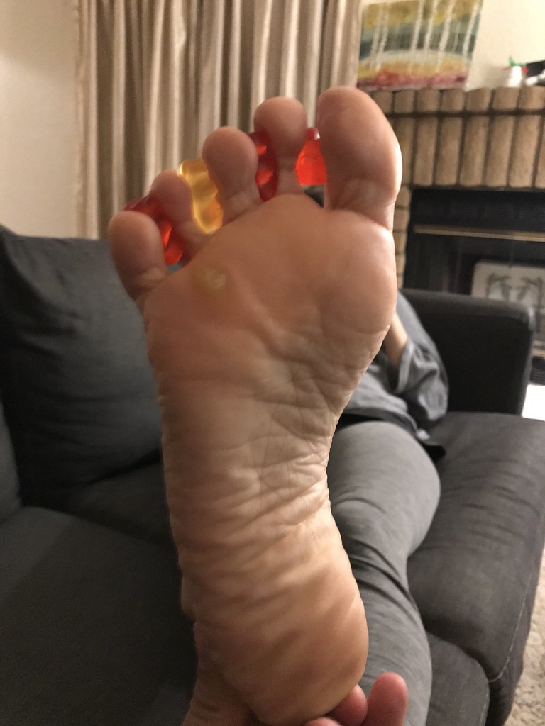 Wifes Feet With Gummies Fff Wifesfeet W… Flickr