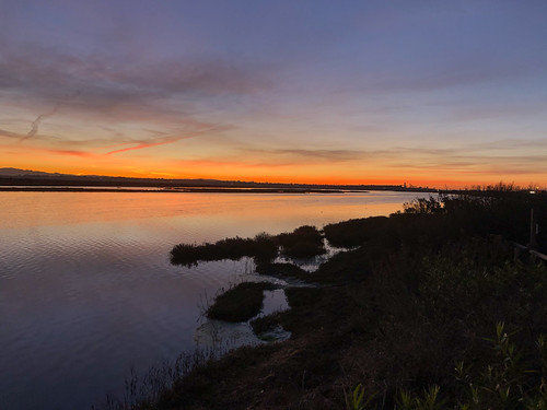 Sunrise over Saddleback Mountain by oc_man, From the Bolsa China Wetlandsiphone california unitedstates us bolsachica wetlands shotoniphone