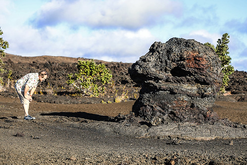 trails maunaulu hawai’ivolcanoesnationalpark treemolds ʻōhiʻatrees lavaflows basalt cooling solidification forest trees encased moldsoflava lavatrees hoodoos david family geology dentist wyojones