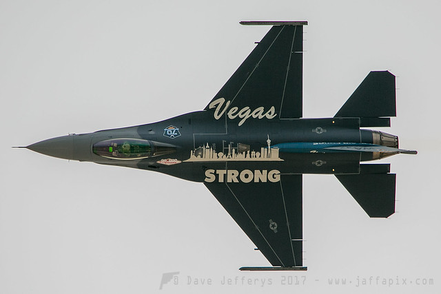 90-0747 / WA F-16 USAF