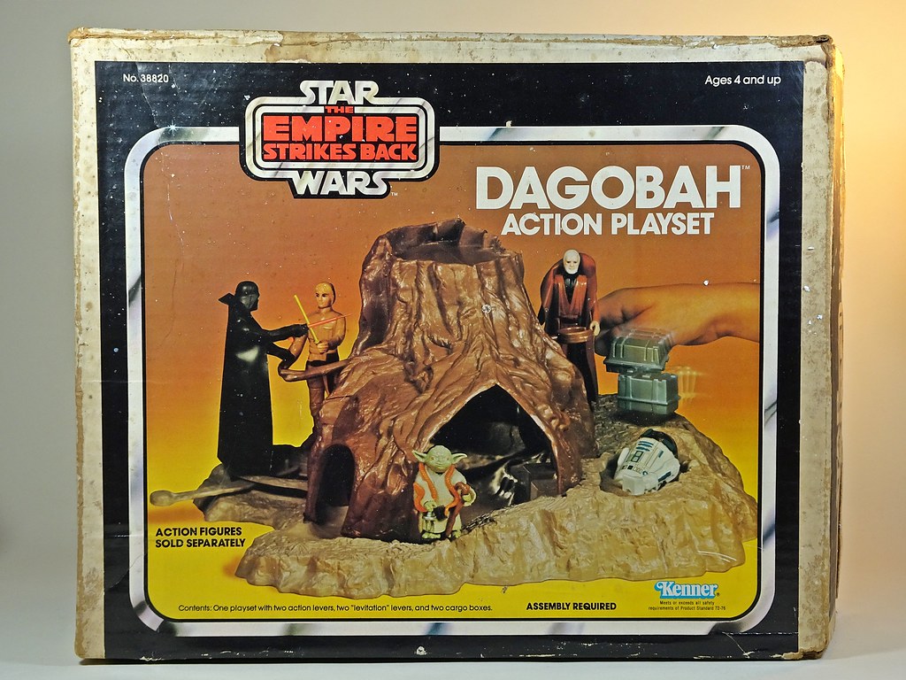 Vintage Kenner 1981 Star Wars Dagobah Playset  Levitation No handle Crate Part 