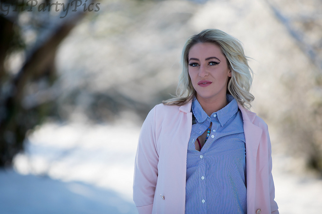 573A9774 | Jodie in the snow | ghpartypics | Flickr