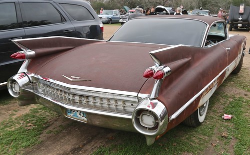 hot rod riot 2018 schroeder hall goliad tx texas car show automobile auto 1959 59 caddy cadillac coupe de ville