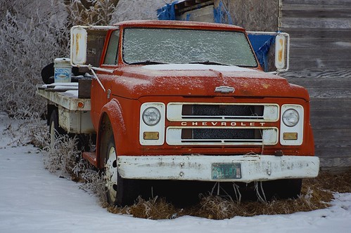 nostalgia vintage sonynex5n jupiter850mmf2 minnesota ice snow winter agriculture vehicle halfton truck farm chevrolet