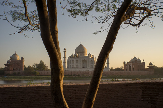 India Feb 2018 Taj Mahal Seven World WonderDSC00796