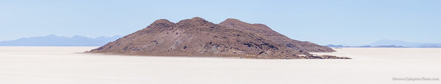 77. Ile au milieu de rien, Salar, Bolivia-3.jpg