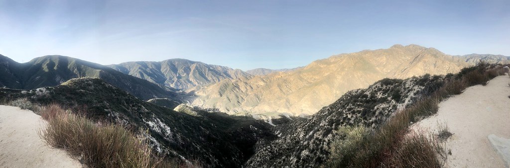 The Angeles Mountains - Los Angeles, CA | Bee Garms | Flickr