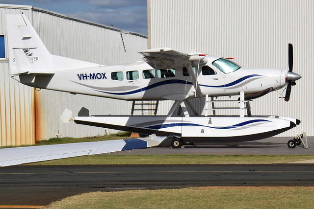 VH-MOX Cessna 208 Swan River Seaplanes