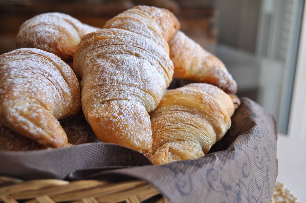 Soffici Croissant fatti in casa, per un dolce risveglio!