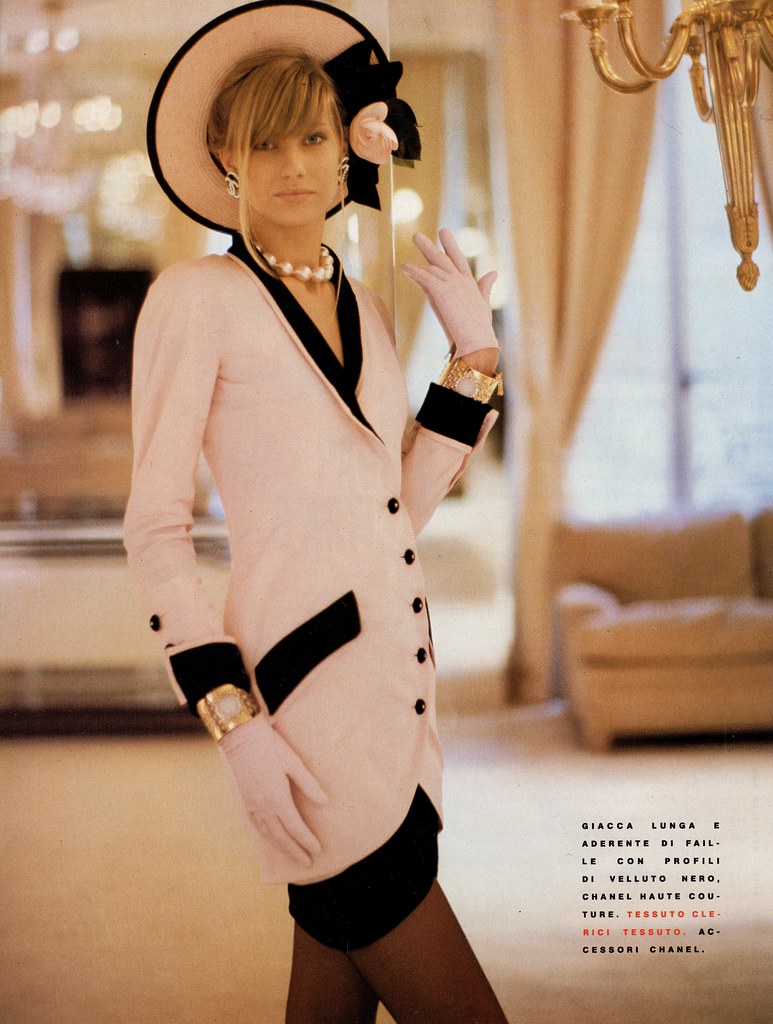 Chanel Haute Couture 1990, barbiescanner