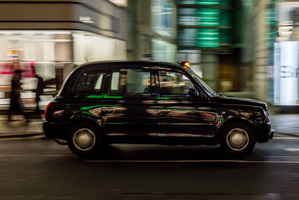 Black Cab Blur on Oxford
