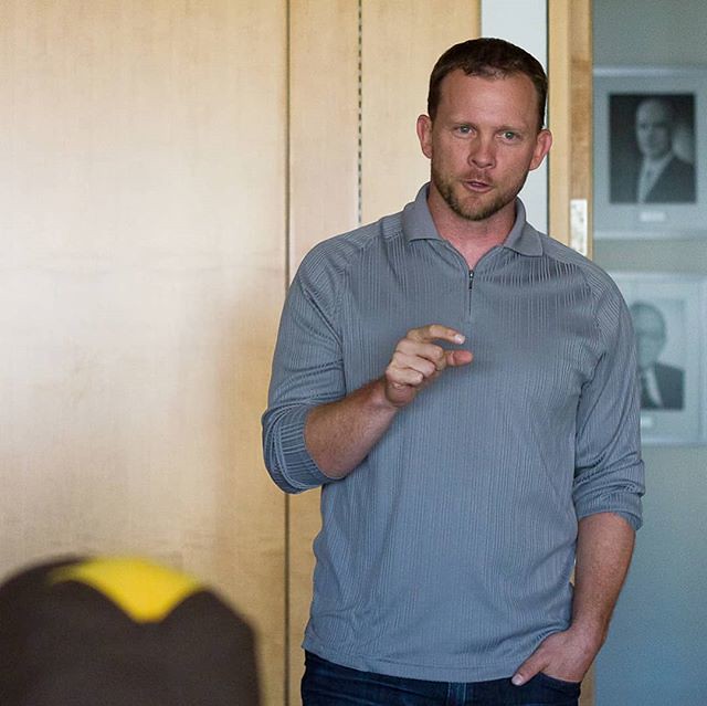 We're ThisClose to Spring Training. I missed today's #PadresFanFest and #SocialSummitSD, so throwing back to listening to #Padres manager Andy Green speak at an earlier Social Summit. As always, thanks to the @Padres staff for continuing to host these. I