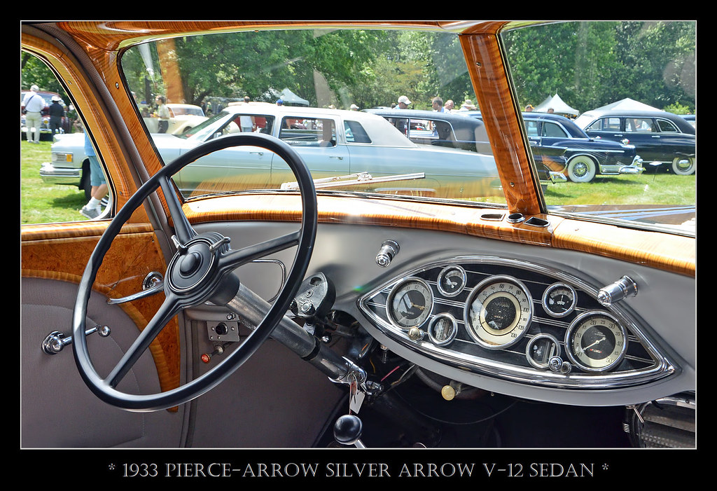 1933 Pierce-Arrow Silver Arrow V-12 Sedan