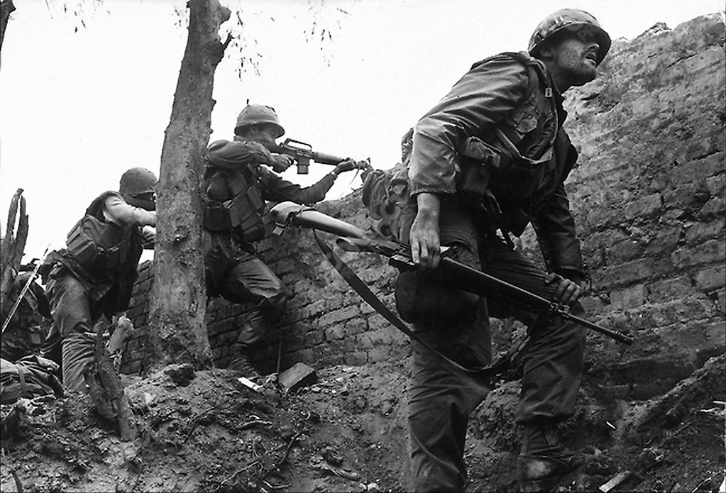 U.S. Marines during the Tet offensive, Battle of Hue, Vietnam, February 1968 - Photo by Don McCullin