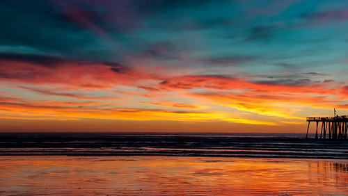 pismobeach colors california sea seascape beach beachscape sunset skies walking waterways exploration travelling