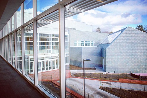 Science Hall is now open! Physics, Geology, Geography, Computer Science, and AMP & CSTEP all have moved into new locations within the building. #npsocial #sunynewpaltz #newpaltz #sciencebuilding #beautiful64