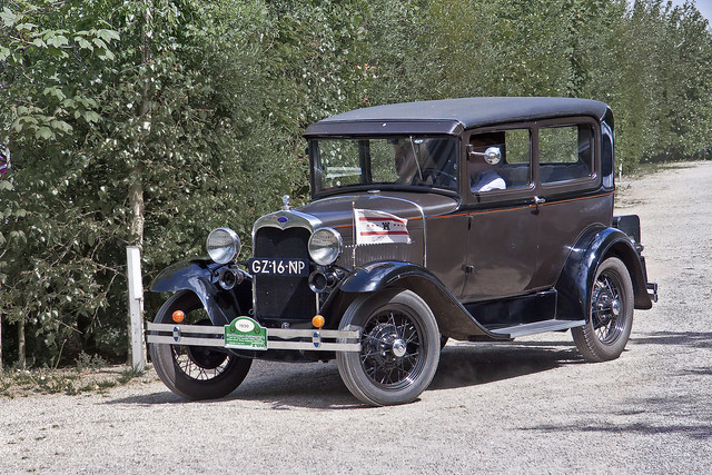 Ford Model A Tudor Sedan 1930 (2404)