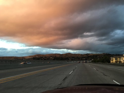 freeway iphone santaclarita canyoncountry driving clouds
