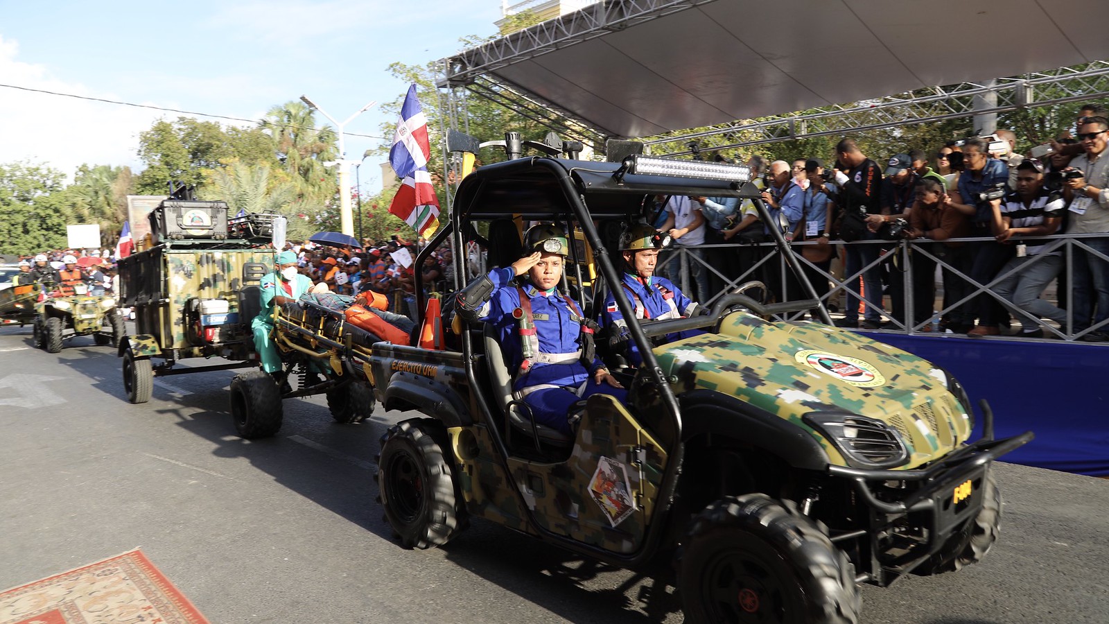 Presidente Danilo Medina encabeza desfile por 174 aniversario de la ...