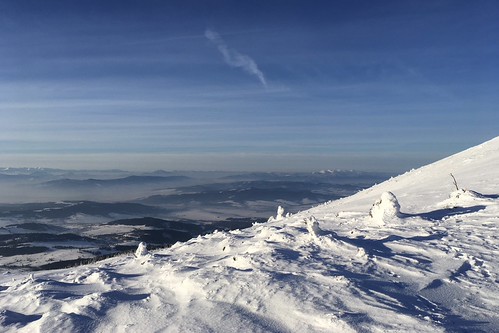 Niebo nad Małą Fatrą / Sky over Little Fatra by Rrrodrigo, babiagóra sunrise walk winter sota