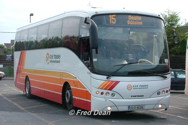 Bus Éireann VC 305 (03-D-46356).