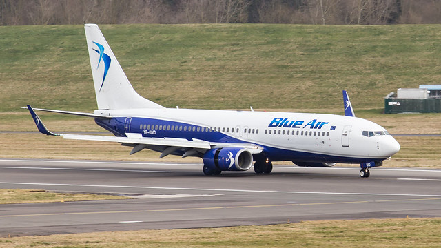 Blue Air 737-800 YR-BMD 2018-03-17