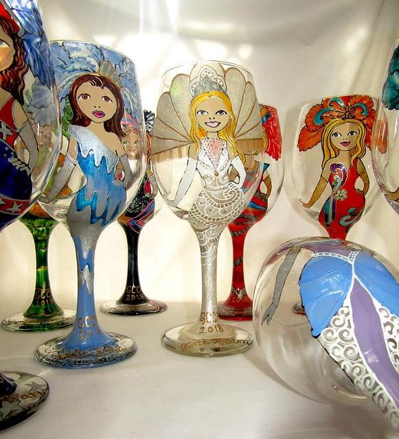 GCCA Queen Maids in Court Art on Glass