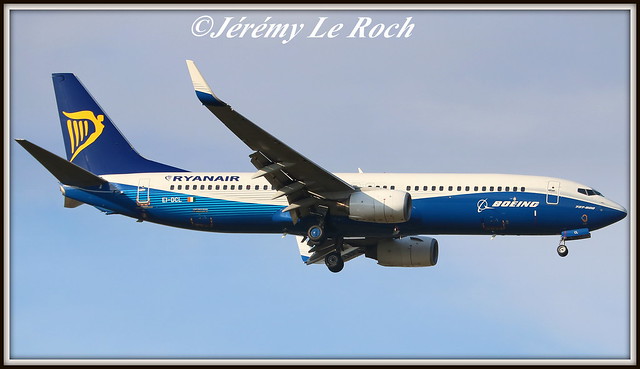 BOEING 737-8AS(WL) RYANAIR (DREAMLINER LIVERY) EI-DCL MSN1576 (N1786B) (4)