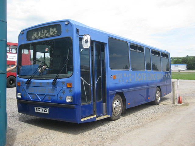 Chepstow Classic Buses NDZ3153