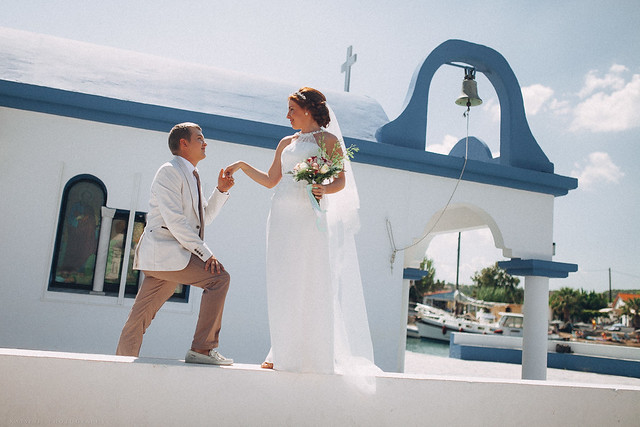Wedding ceremony at Rhodes Island