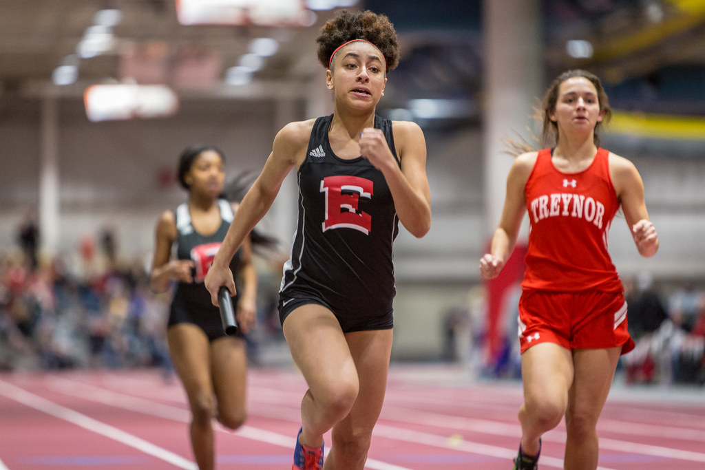 Iowa State Indoor Track Meet Students from Des Moines high… Flickr