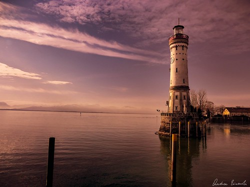 lindau lighthouse leuchtturm faro bodensee constance lake lago costanza sunset tramonto twilight sundown