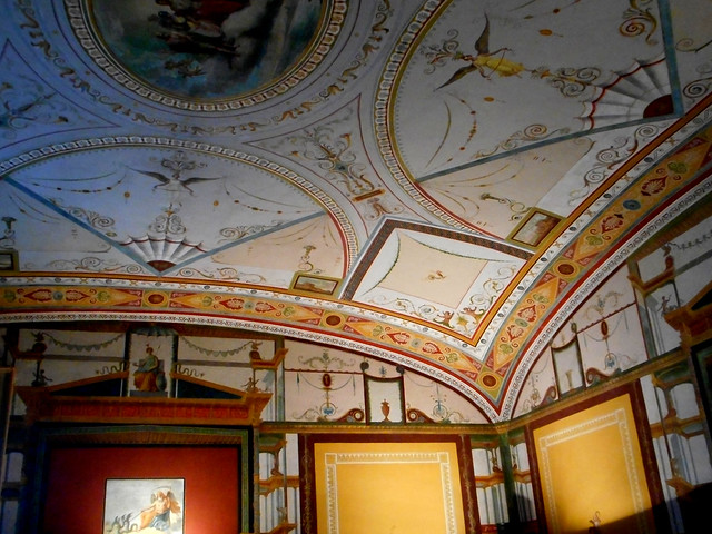 Pompeian room (1840) by Clemente D'Agostino and Giuseppe Maldarelli - Royal Palace of Naples